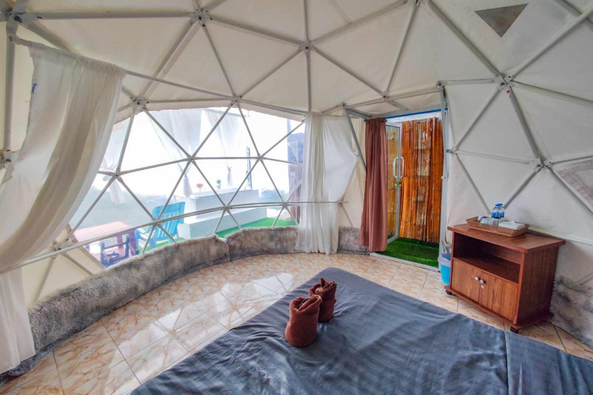 ภูวิมาน ม่อนแจ่ม Hotel Mon Jam Exterior photo